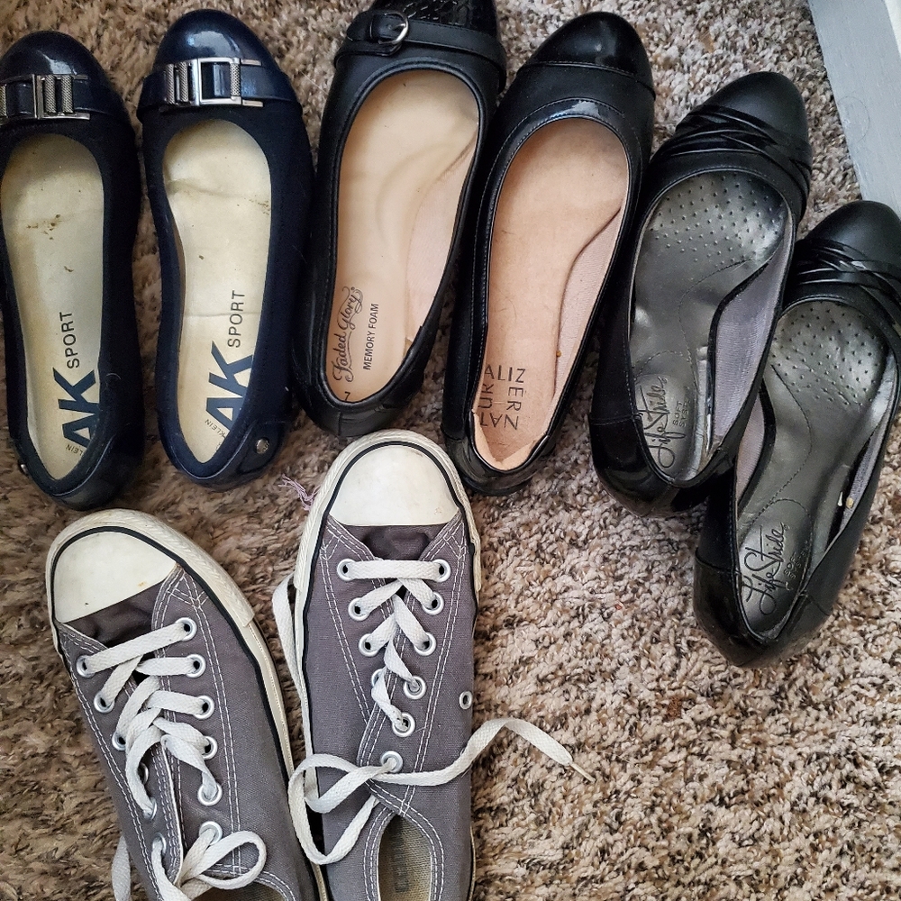 Shoes - Picture 3 of 4